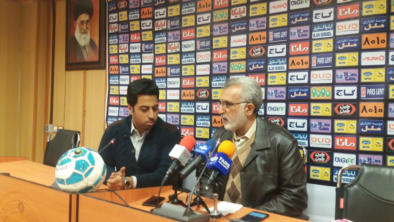 فرکی: ذوب آهن تیم پرافتخاری است فرکی: ذوب آهن تیم پرافتخاری است