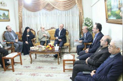 دیدار استاندار با خانواده های شهدا و ایثارگران