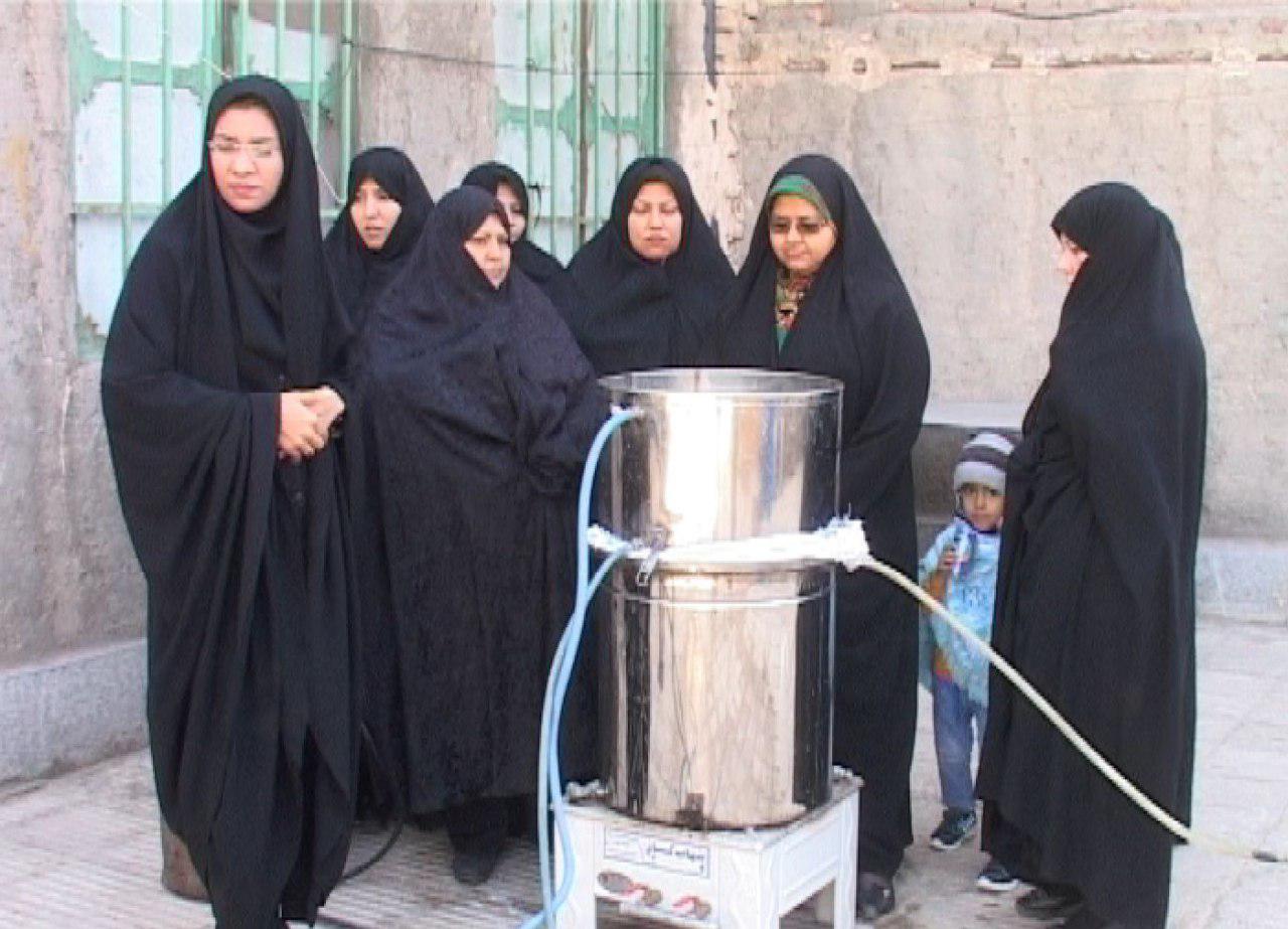 اموزش عرقگیری گیاهان دارویی گامی برای خوداشتغالی