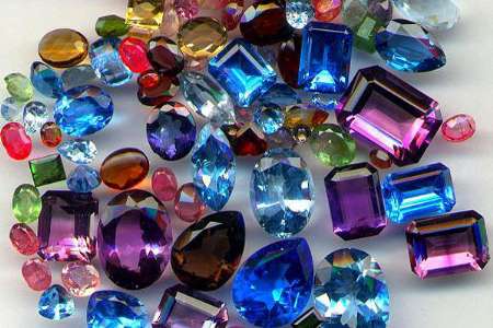 گوهر تراش مشهدی صاحب رتبه نخست مسابقات گوهر تراشی خراسان رضوی