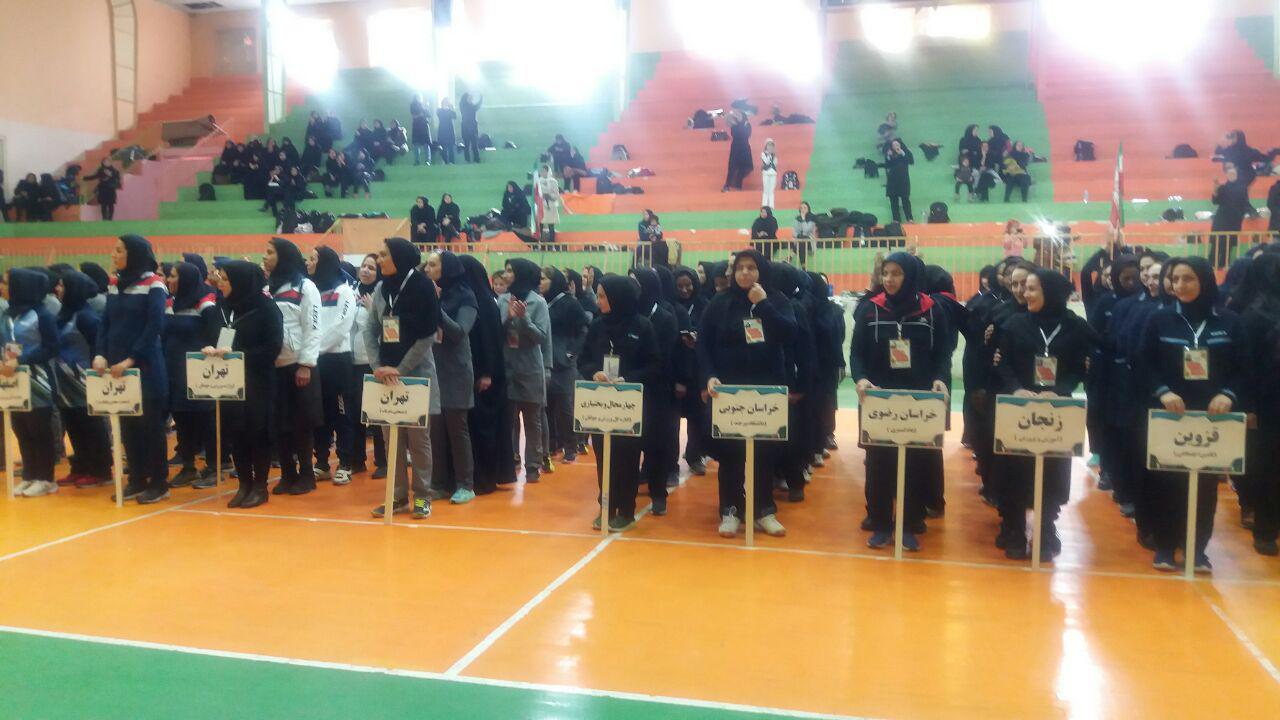 آغاز مسابقات والیبال بانوان کارمند سراسرکشور درمشهد