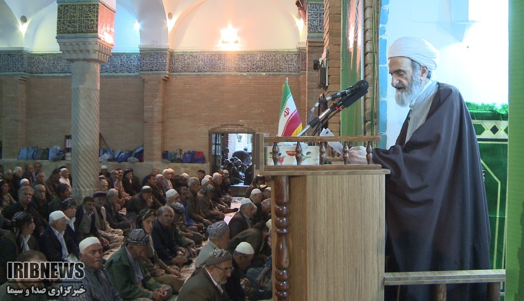 بیحجابی و بدحجابی نشانه تمدن و پیشرفت نیست بیحجابی و بدحجابی نشانه تمدن و پیشرفت نیست