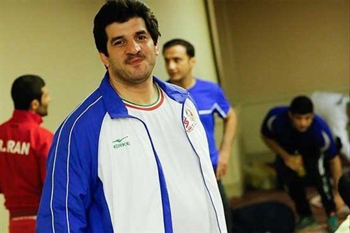 رسول خادم استعفا کرد