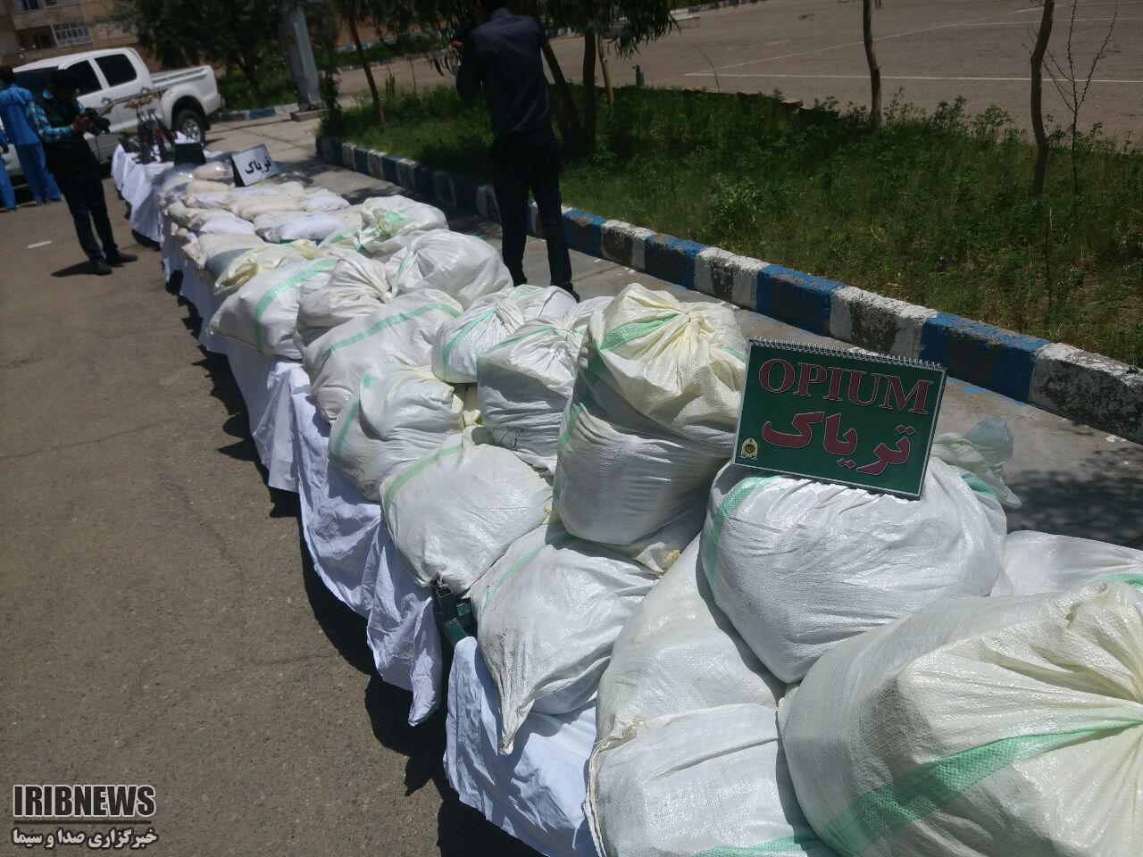 انهدام دو باند مواد مخدر در جنوب شرق کشور