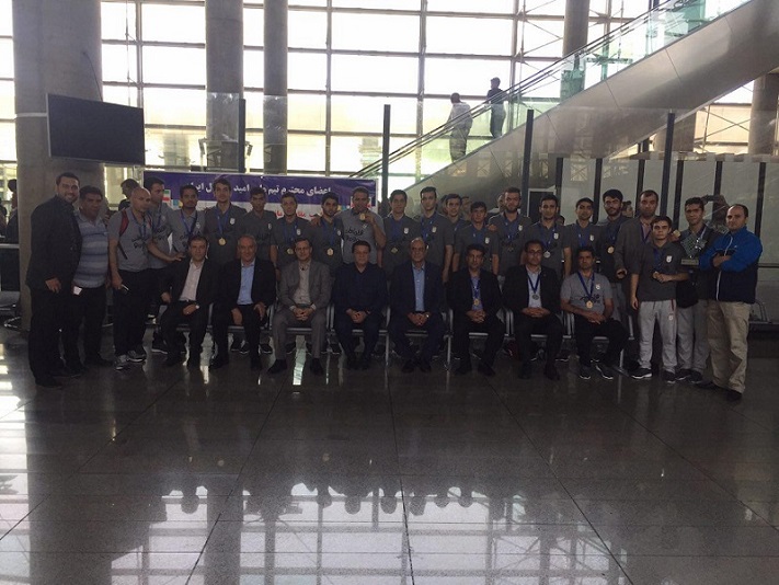 پز فوتسال را می‌دهید صدایش را هم بشنوید