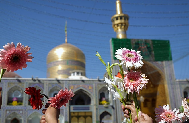 مشهدالرضا غرق در شادی و سرور در عید بزرگ ولایت