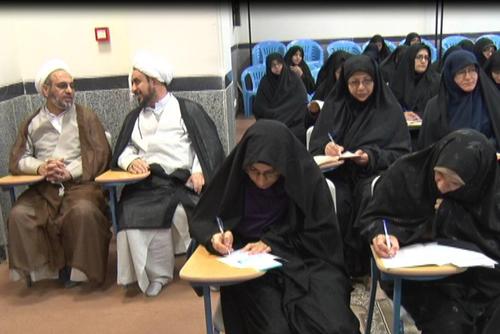 آشنایی مربیان قرآنی میبد با سبک زندگی قرآنی