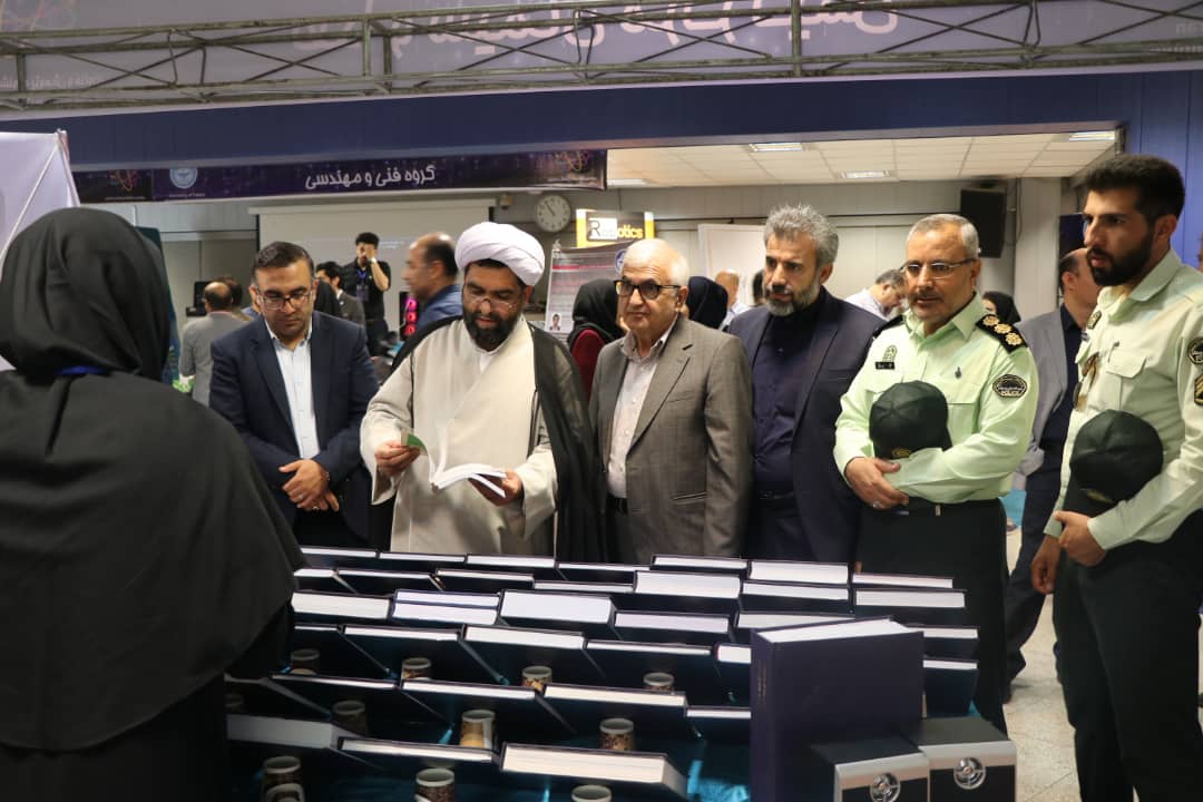 جشنواره پژوهش کیش + فيلم حضور دهها پژوهشگر، محقق و مخترع در جشنواره پژوهش کیش