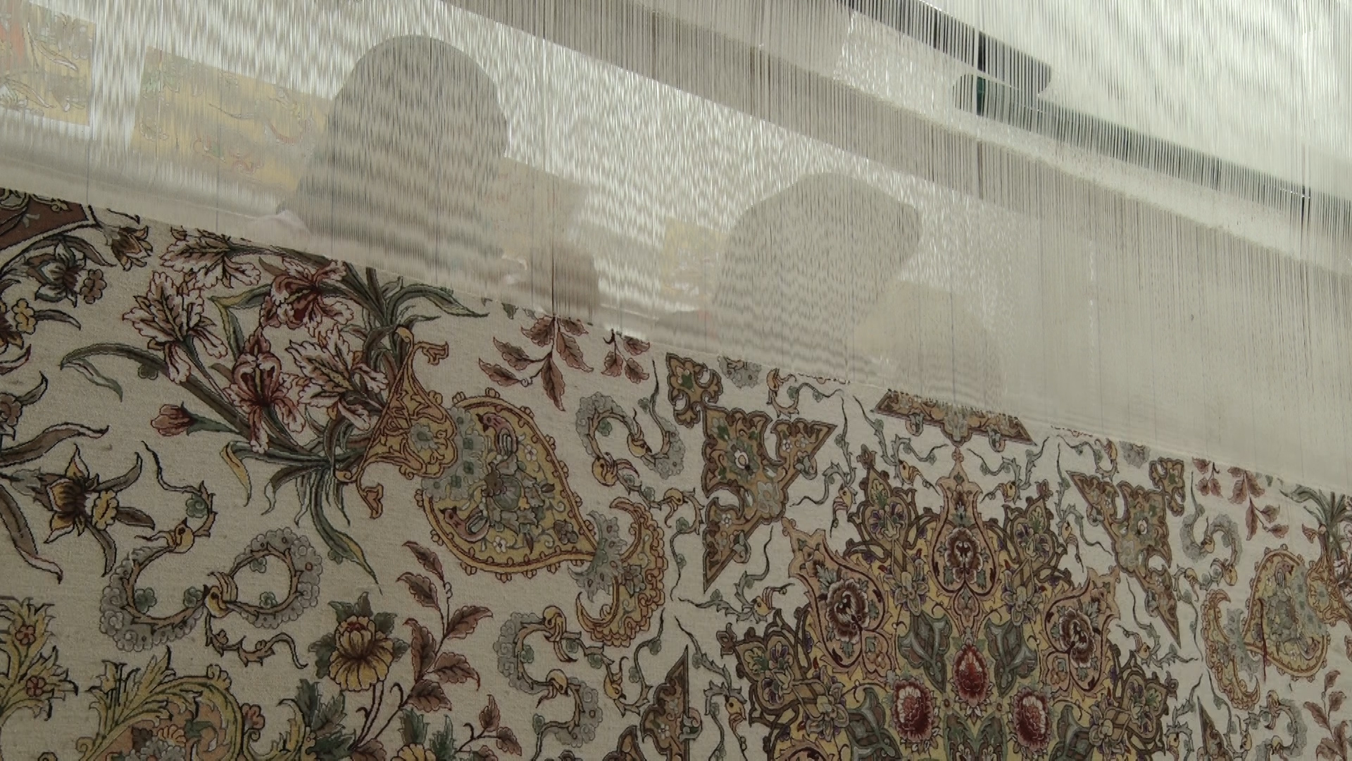 فرش دستبافت اصفهان از عرش به فرش رسید