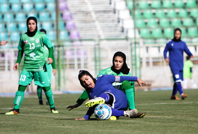 پیروزی ذوب آهن اصفهان  بر بانوان همیاری آذربایجان غربی
