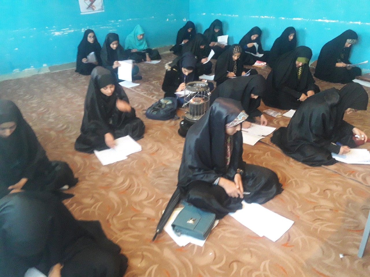 شرکت ۹۰۰ دانش‌آموز بخش چاروسا در مسابقات قرآن، عترت و نماز