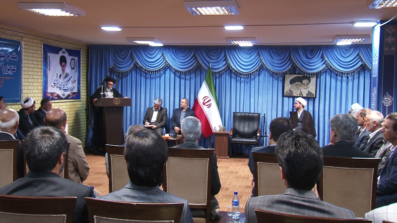 ضرورت نزدیکی دلهای دانشجویان به خدا