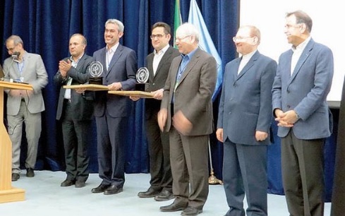 معرفی استاد دانشگاه شریف به عنوان پژوهشگر برتر جوان اقتصاد کشور