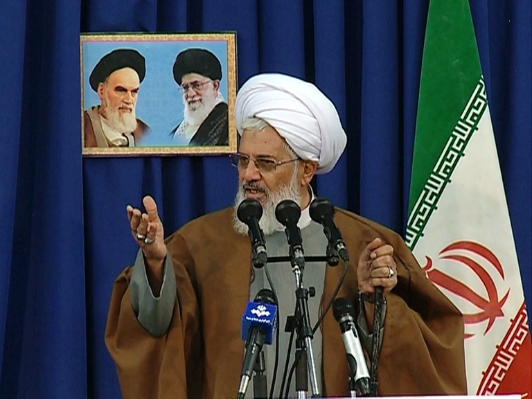 حضور گسترده مردم در راهپیمایی 13 آبان نشان از بصیرت مردم داشت.