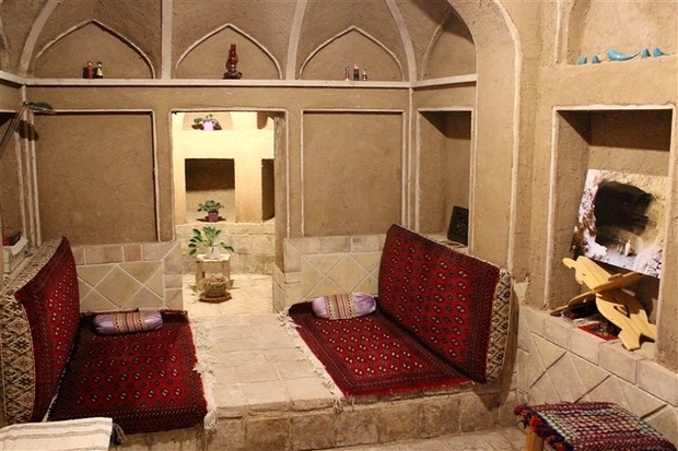 صدور نخستین  پروانه بهره برداری اقامتگاه بوم گردی بخش کویرات