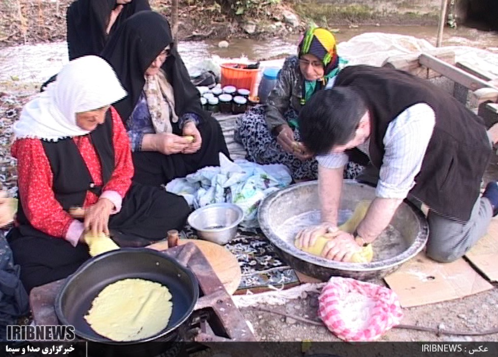 اربا دوشاب گیلان، عصاره ای از دل میوه گس جنگلی