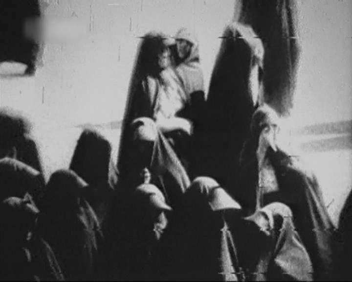 حجاب، گوهر حفاظت شده در دل بحرانها حجاب، گوهر حفاظت شده در دل بحرانها