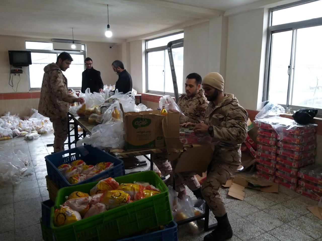 توزیع هزار بسته حمایتی در آستارا