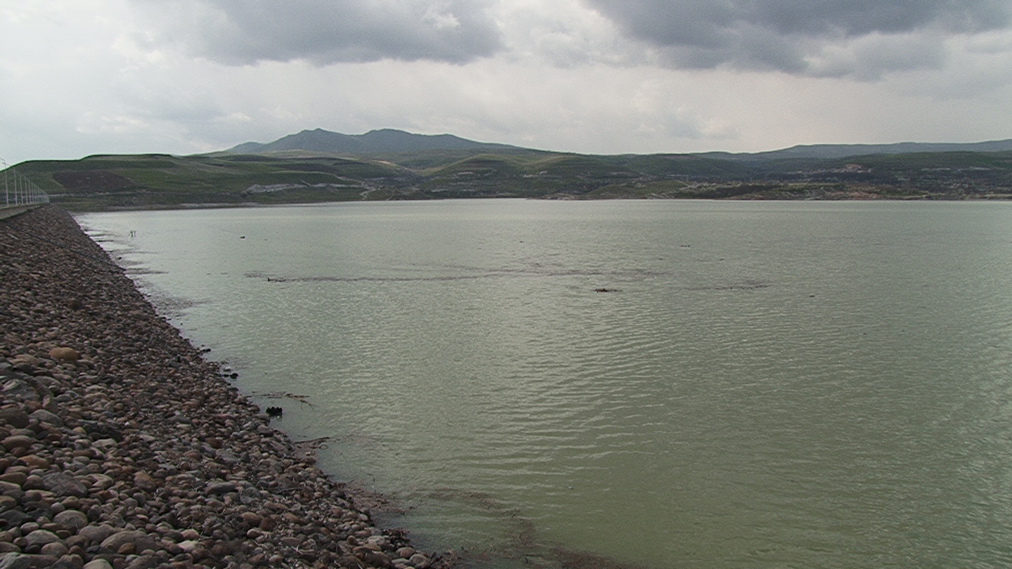 رهاسازی آب سد علویان مراغه به دریاچه ارمیه