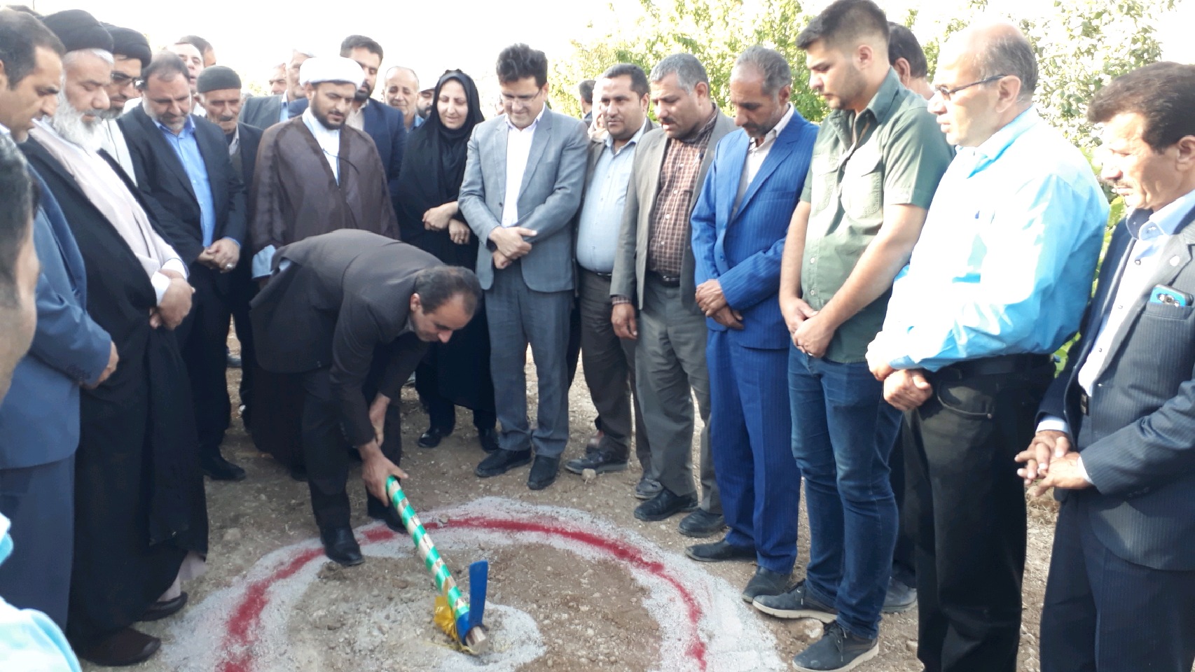 آغاز طرح آبیاری نوین ۴۰ هکتاری باغات سی سخت