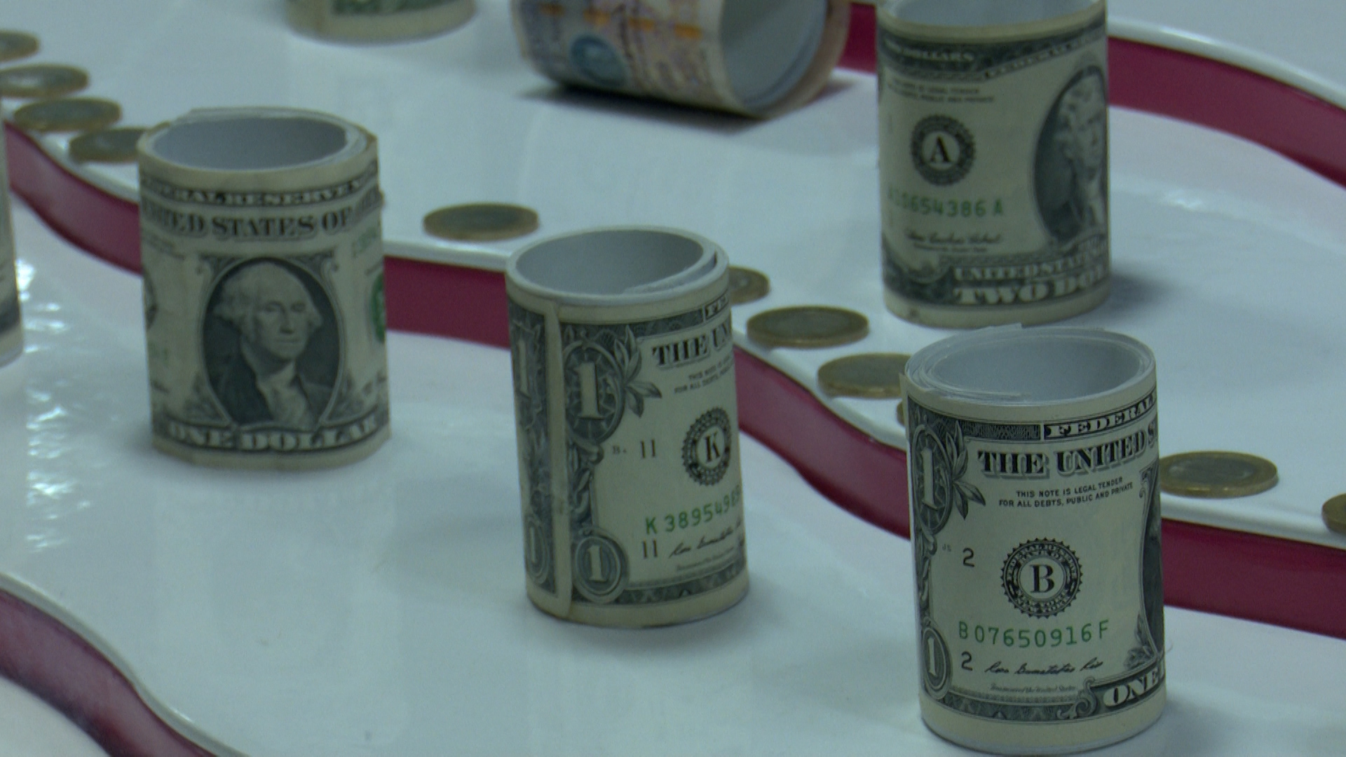 ضرورت شفافیت در تالار شیشه ای