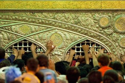 لذت زیارت امام هشتم در رکاب مهدی فاطمه لذت زیارت امام هشتم در رکاب مهدی فاطمه