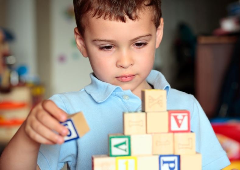 ارائه بسته خدمتی به بیماران اوتیسم زیر ۷ سال در شیراز ارائه بسته خدمتی به بیماران اوتیسم زیر ۷ سال در شیراز