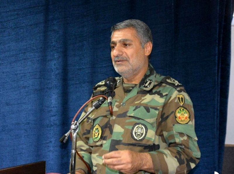 وظیفه سنگینی در مقابل فداکاریهای آزادگان داریم وظیفه سنگینی در مقابل فداکاریهای آزادگان داریم