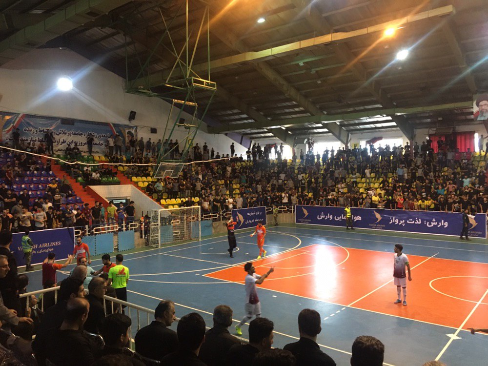 برد خانگی شهروند مقابل حریف بندری