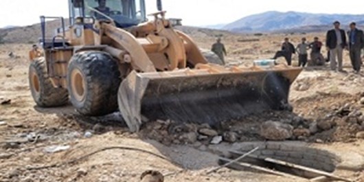 انسداد ۱۳ حلقه چاه‌ غیرمجاز در  باخرز