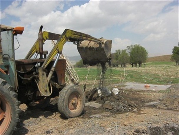 انسداد ۱۷۹ حلقه چاه غیرمجاز کشاورزی در کردستان انسداد ۱۷۹ حلقه چاه غیرمجاز کشاورزی در کردستان