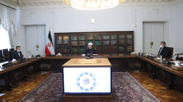 رئیس جمهور: طرح فاصله گذاری اجتماعی با تبدیل به فاصلهگذاری هوشمند ادامه خواهد یافت رئیس جمهور: طرح فاصله گذاری اجتماعی با تبدیل به فاصلهگذاری هوشمند ادامه خواهد یافت