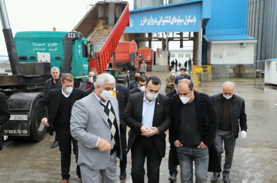 تداوم واردات و صادرات در بندر انزلی تداوم واردات و صادرات در بندر انزلی