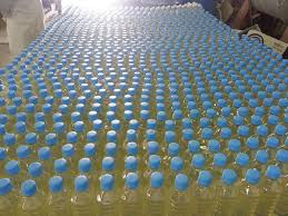 تولید محلول ضد عفونی در مهار کرونا در قوچان