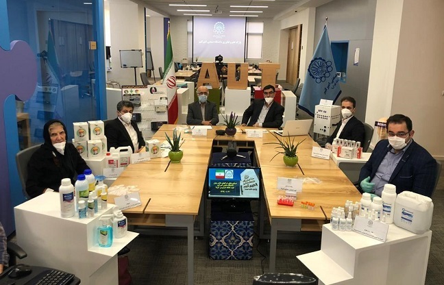 رونمایی از 28 محصول دانش بنیان در حوزه مقابله با کرونا رونمایی از 28 محصول دانش بنیان در حوزه مقابله با کرونا