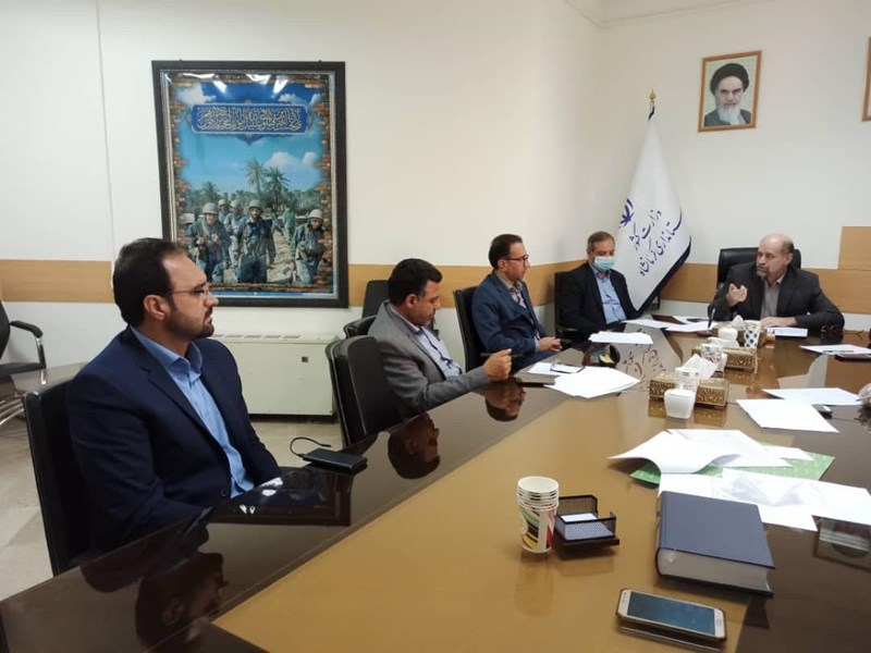 سوءاستفاده از مقام وجایگاه شغلی باعث ایجاد بی اعتمادی میشود سوءاستفاده از مقام وجایگاه شغلی باعث ایجاد بی اعتمادی میشود