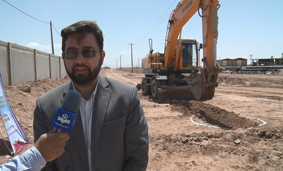 آغاز عملیات لوله گذاری خط انتقال چاههای شهرستان میبد آغاز عملیات لوله گذاری خط انتقال چاههای شهرستان میبد