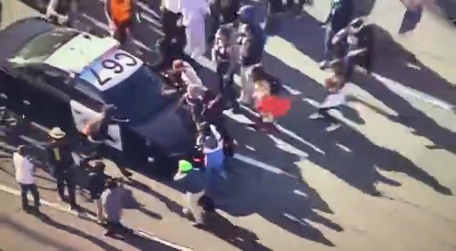 افزایش زیر گرفتن معترضان آمریکایی با خودرو افزایش زیر گرفتن معترضان آمریکایی با خودرو