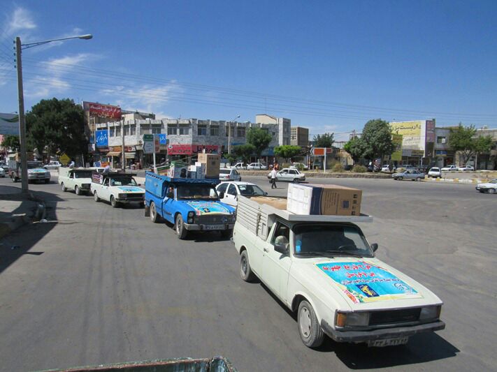 اهدای 153 سری جهیزیه به نوعروسان کم برخوردار در مشهد و چناران اهدای 153 سری جهیزیه به نوعروسان کم برخوردار در مشهد و چناران