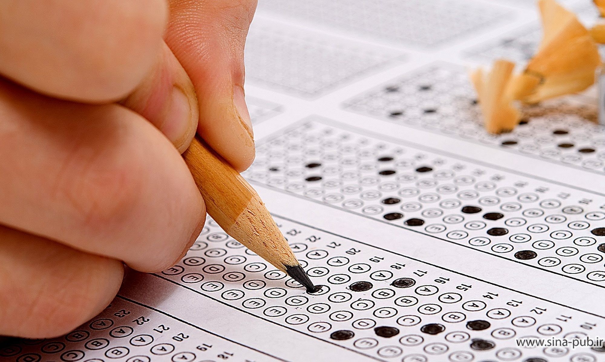برگزاری آزمون سراسری در تاریخ مقرر