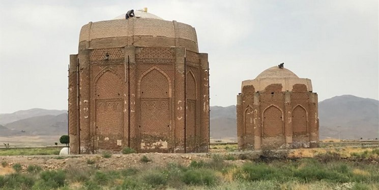 آغاز مرمت برج‌های دوگانۀ خرقان