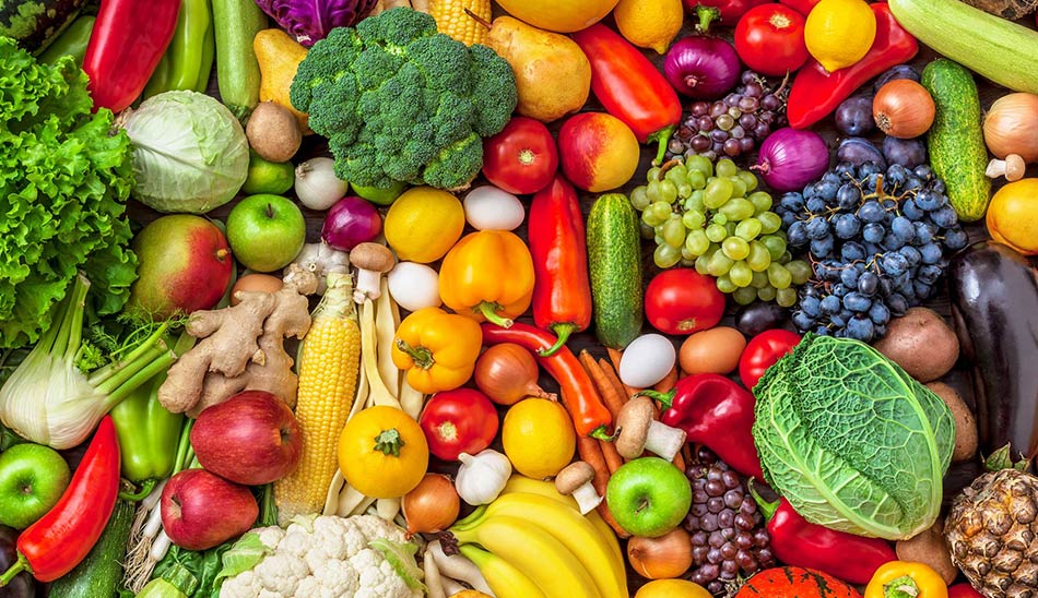 چه مواد غذایی موجب جوان ماندن میشود؟ چه مواد غذایی موجب جوان ماندن میشود؟