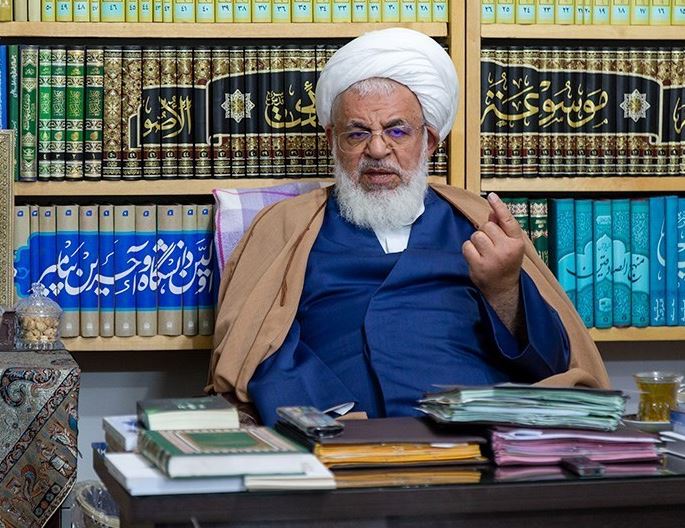 بسیاری از پژوهشها در قفسه کتابخانهها خاک میخورد بسیاری از پژوهشها در قفسه کتابخانهها خاک میخورد