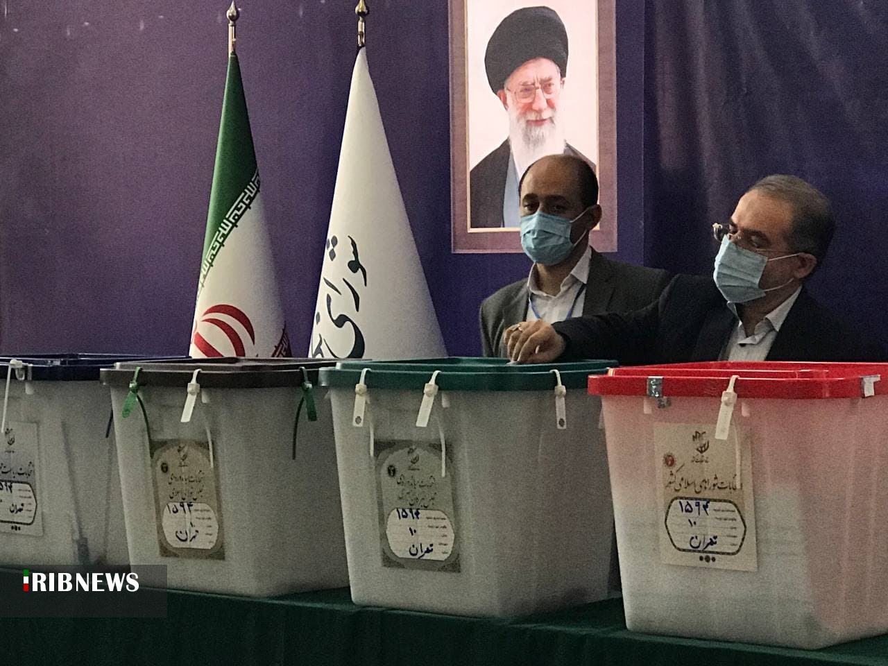 حضور مقامات لشکری و کشوری در انتخابات ۱۴۰۰ حضور مقامات لشکری و کشوری در انتخابات ۱۴۰۰