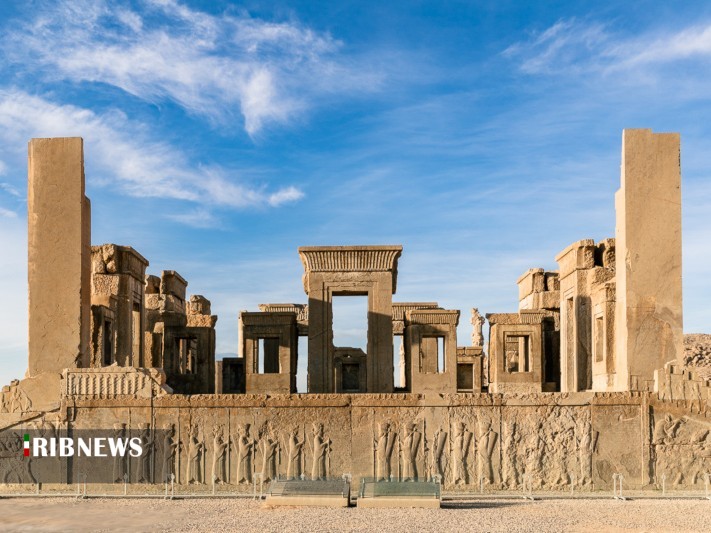 تکذیب وجود شهر زیرزمینی در تختجمشید تکذیب وجود شهر زیرزمینی در تختجمشید