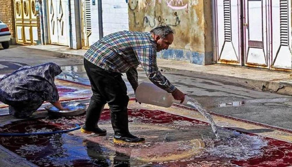 اجرای پویش خانهتکانی با موضوع مصرف بهینه آب در بندر امام خمینی اجرای پویش خانهتکانی با موضوع مصرف بهینه آب در بندر امام خمینی