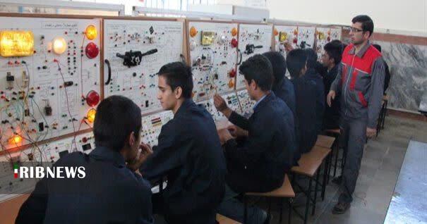 اجرای بیش از یکهزار و ۷۰۰ دوره مهارتی رایگان در طرح تابستانه مهارت در خوزستان اجرای بیش از یکهزار و ۷۰۰ دوره مهارتی رایگان در طرح تابستانه مهارت در خوزستان