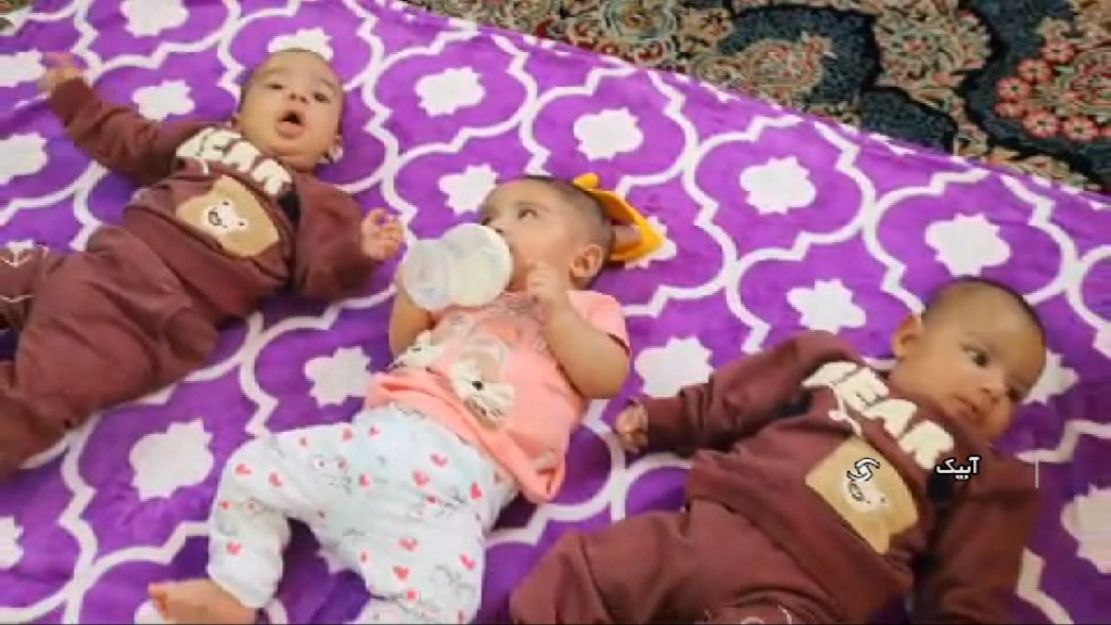 اهدای بسته‌های حمایتی به سه قلو در آبیک