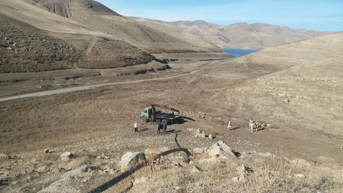 شناسایی و توقیف لوله‌های انتقال آب به اراضی دیم حاشیه سد شهرچای