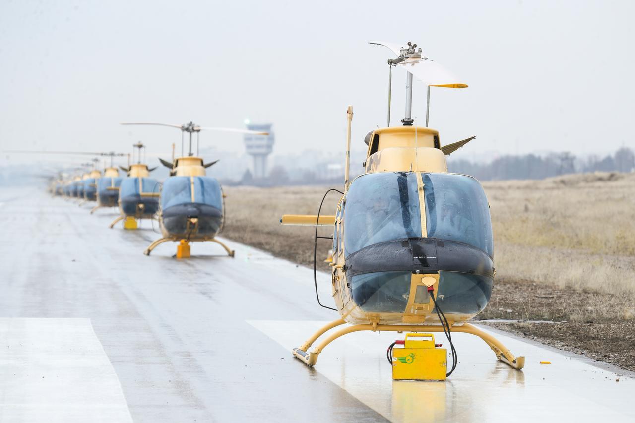 *** رزمایش اقتدار ۱۰۰ فروندی بالگردهای هوانیروز ارتش در غرب ایران *** رزمایش اقتدار ۱۰۰ فروندی بالگردهای هوانیروز ارتش در غرب ایران